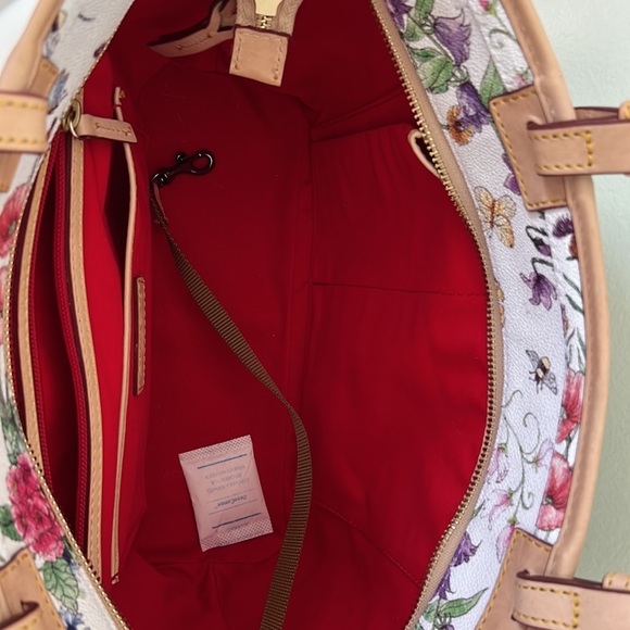 Dooney and Bourke Botanical Collection small shopper - Picture 3 of 11